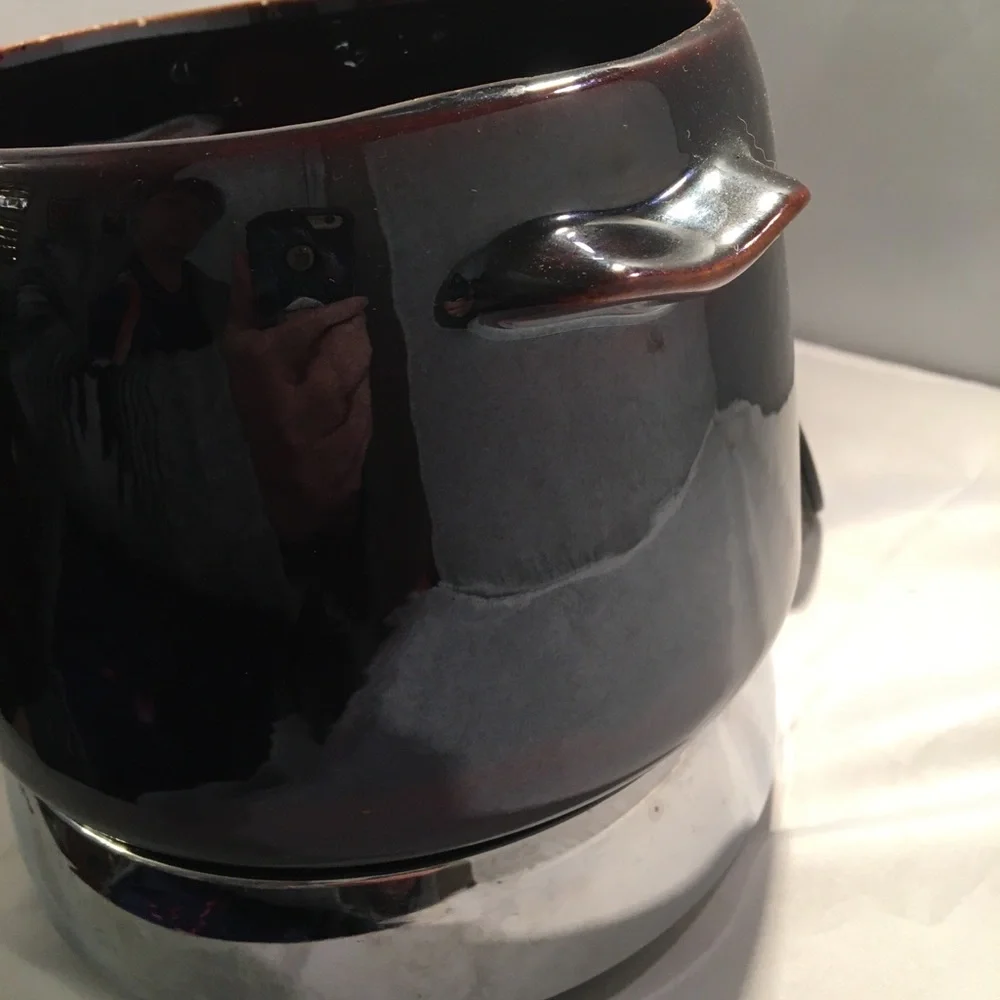 Vintage stoneware fondue pot‎